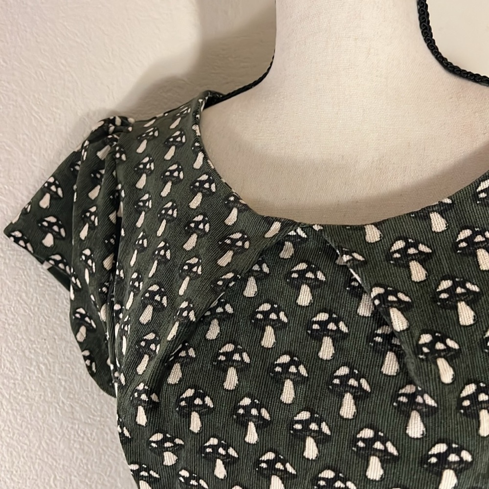 Mushroom print Dress, Medium - Picture 3 of 9